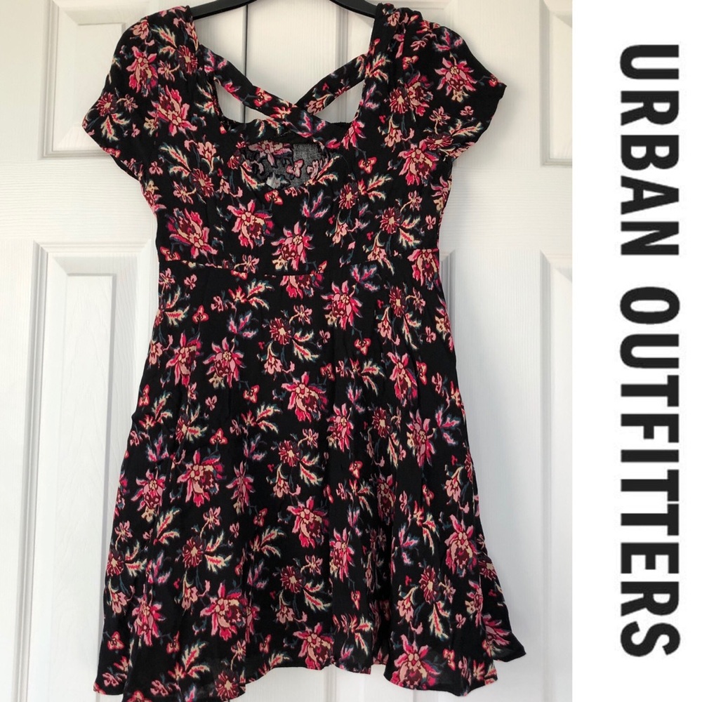 Kimchi Blue Urban Outfitters Floral Dress